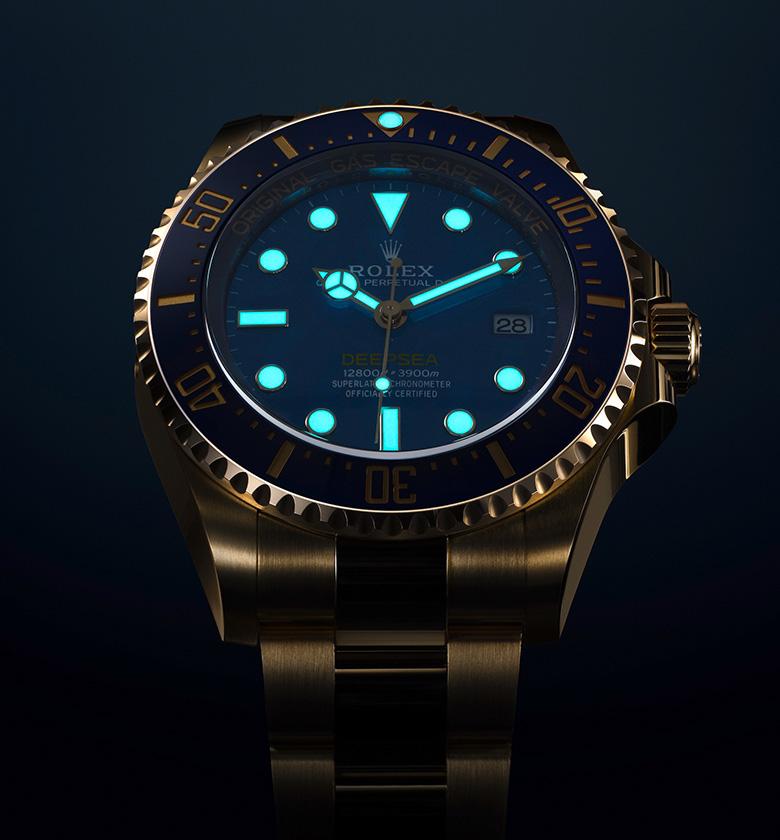 rolex-new-watches-2024-deepsea-chromalight-waiting-for-HD-portrait