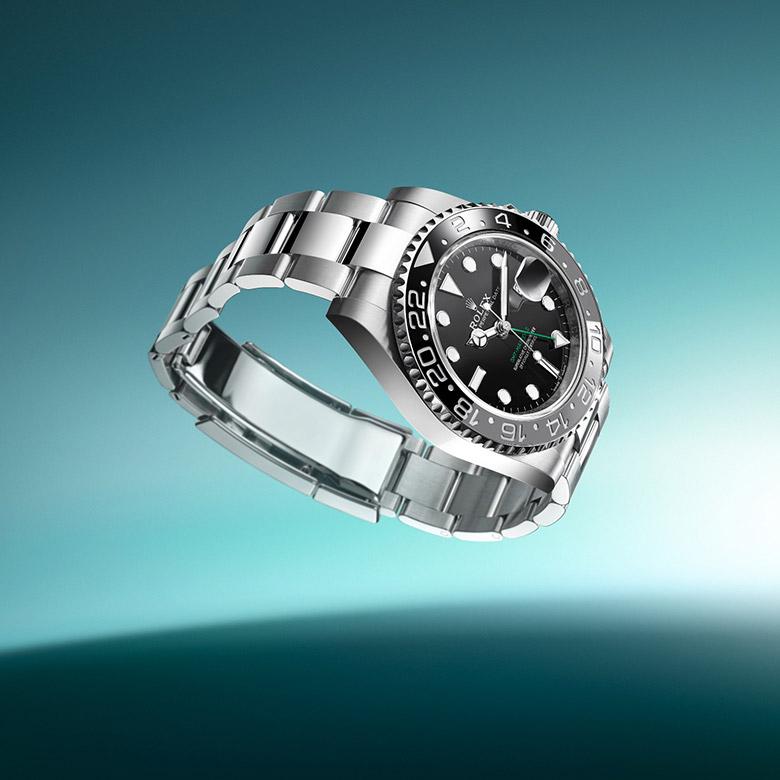 rolex-new-watches-2024-gmt-master-ii-the-harmony-of-contrasts-hub-main-push-portrait