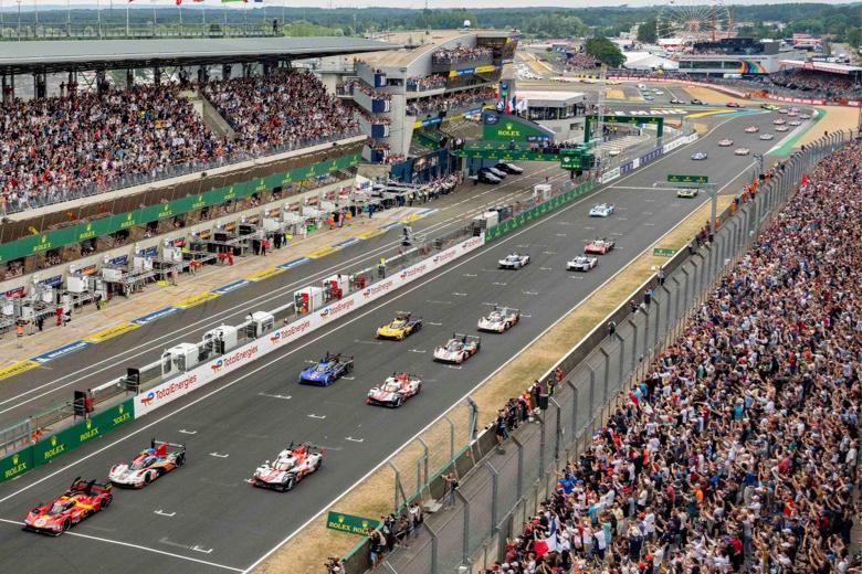 world-of-rolex-voyage-lemans23aw_0345-portrait