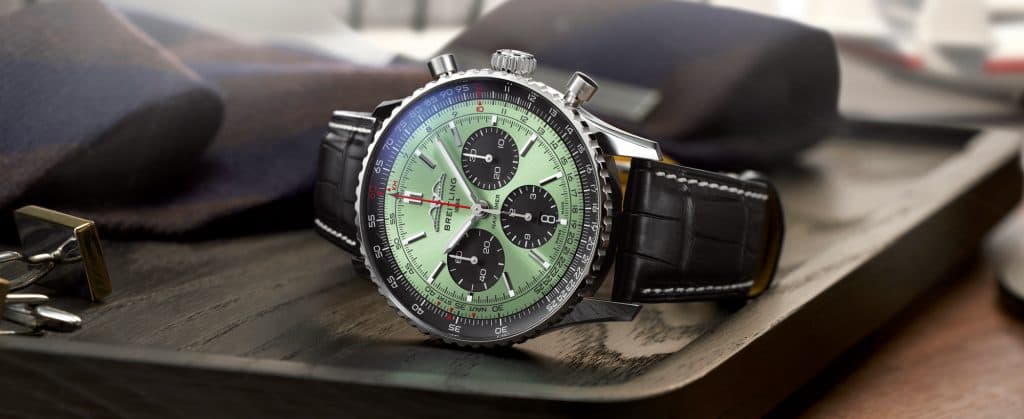 47_Navitimer-B01-Chronograph-43_Ref