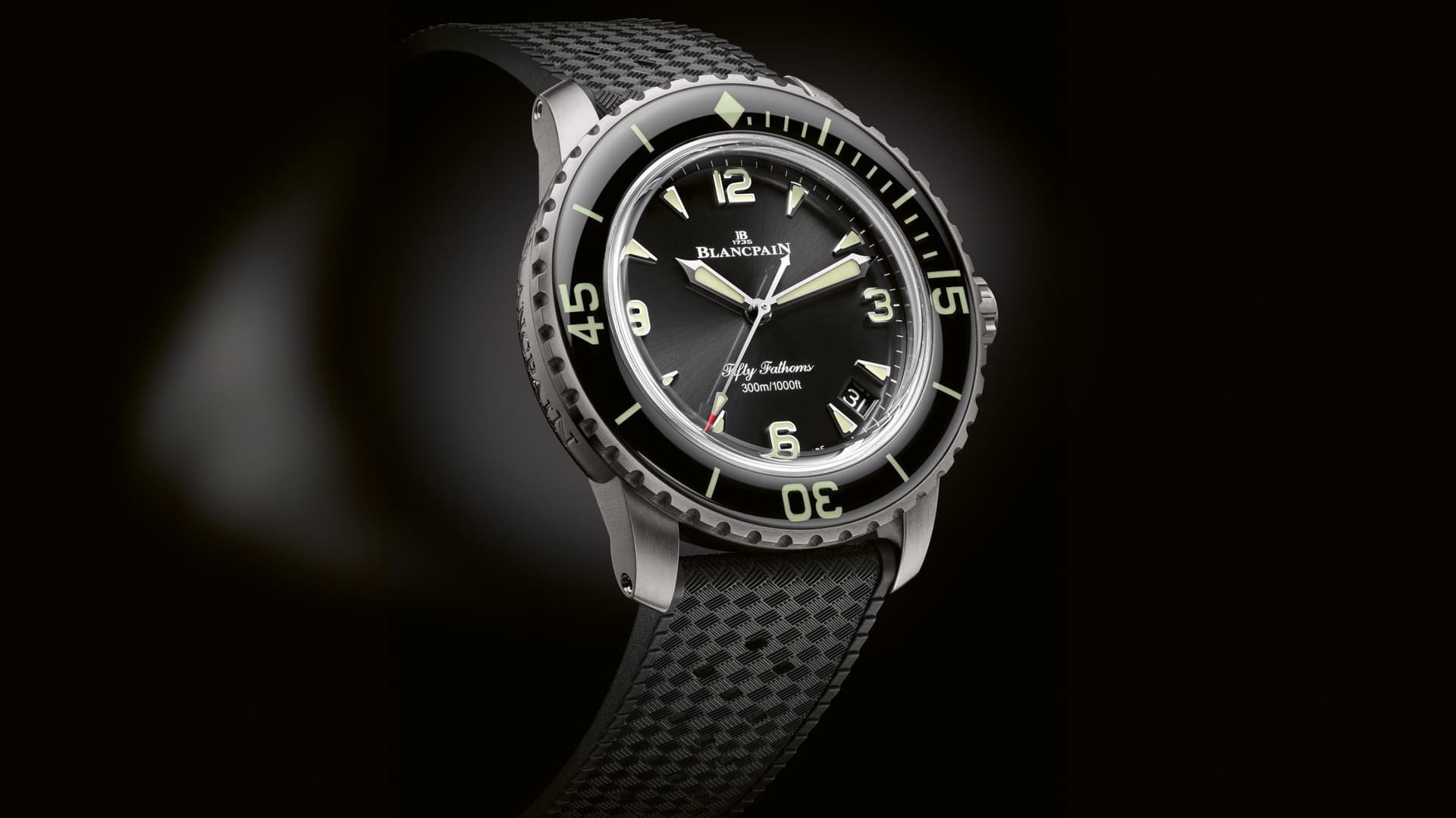 HD_5010_12B30_B64A_PR_3_CMJN