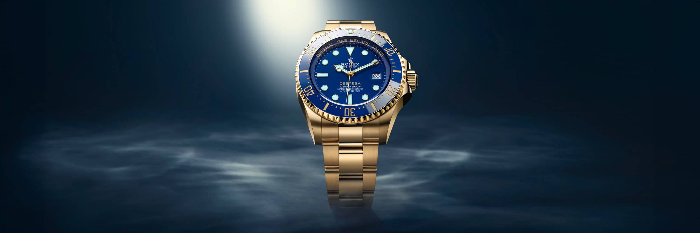 rolex-collection_banner-rolex-deepsea-m136668lb-0001_2312jva_001_rvb
