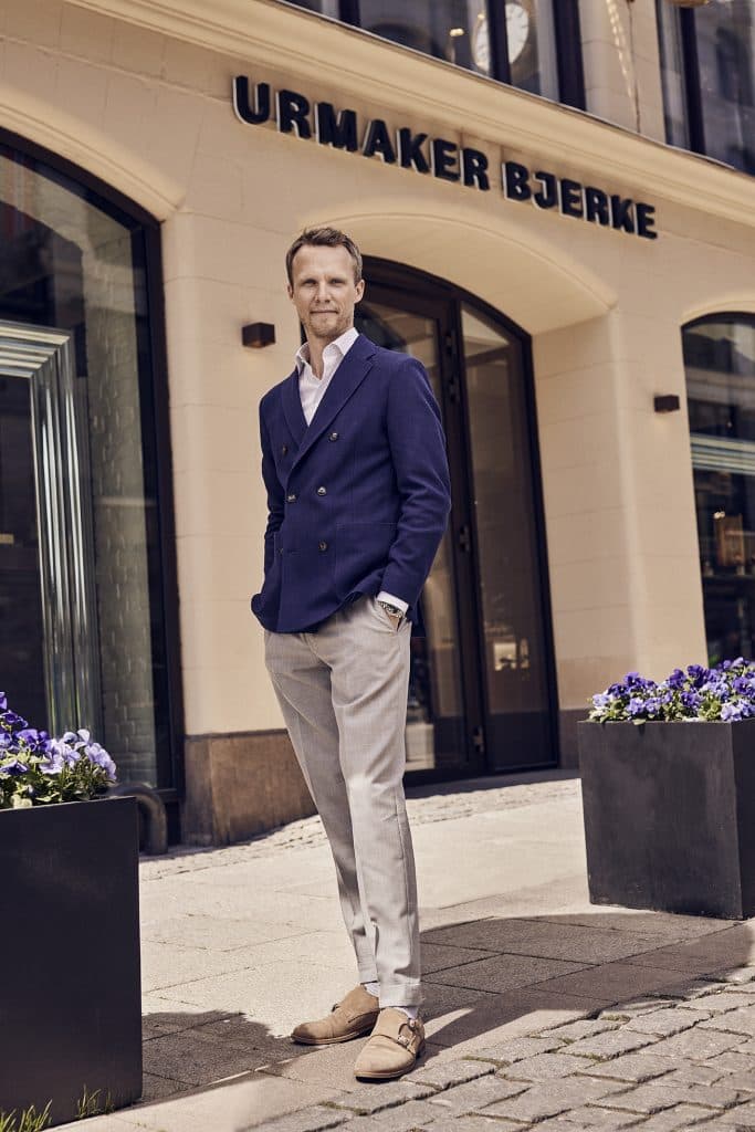 23021_Bjerke_10_1605-1