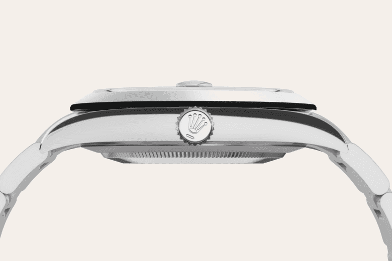 Feature2_Asset portrait M126300-0005