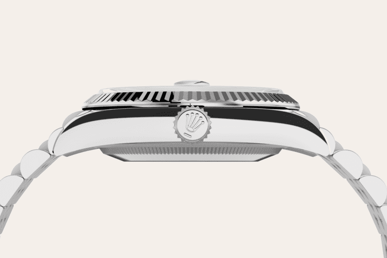 Feature3_Asset portrait M126234-0051