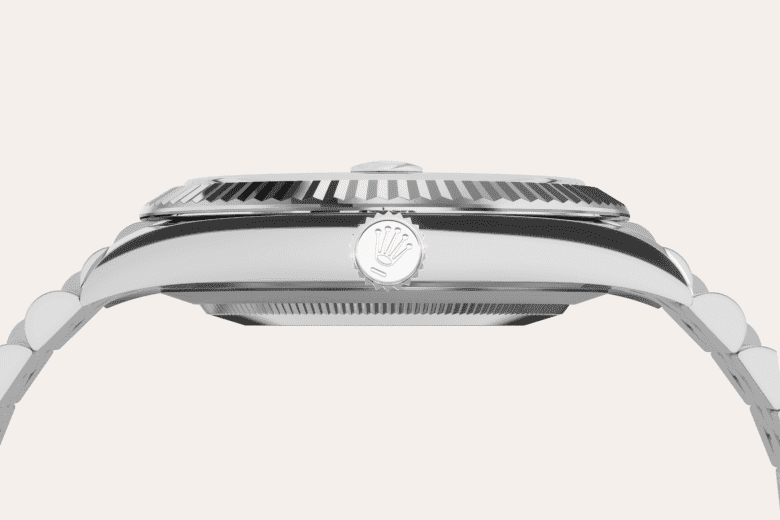 Feature3_Asset portrait M126334-0002