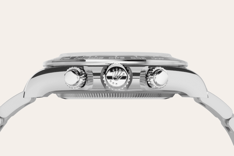 Feature3_Asset portrait M126500LN-0001