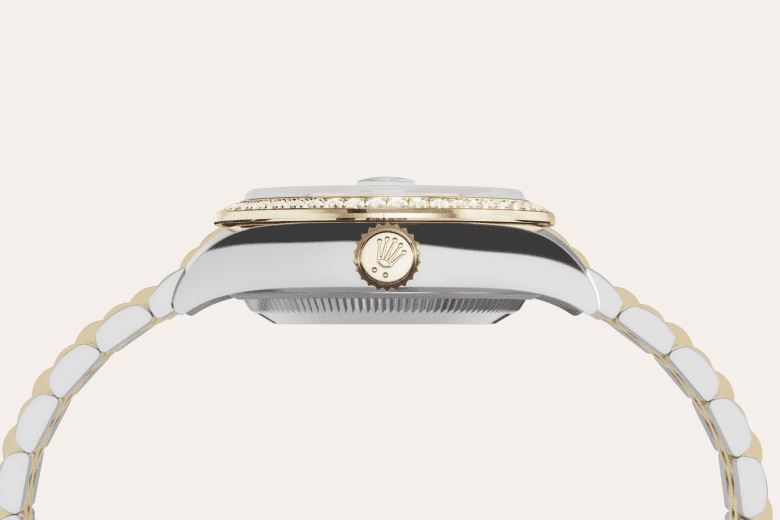 Feature3_Asset portrait M279383RBR-0003