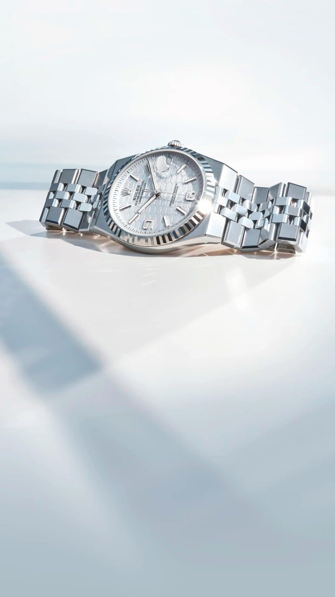 rolex_land-dweller_m127334-0001_rvb_1440x2560