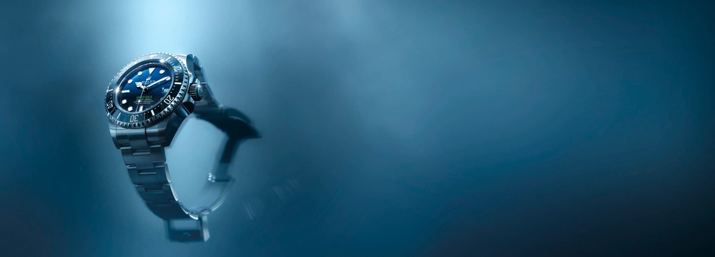 M136660-0005_2608st_001_r3-desktop_2500x900