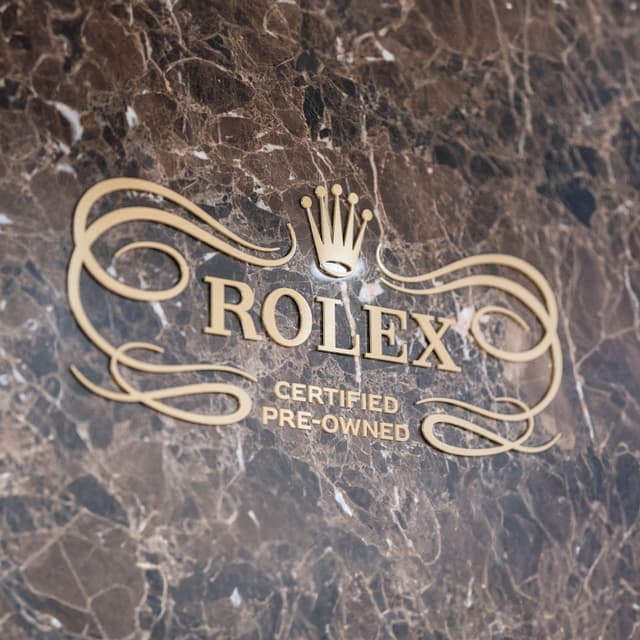 rolex-cpo-message-pos-2403mg-0032-portrait